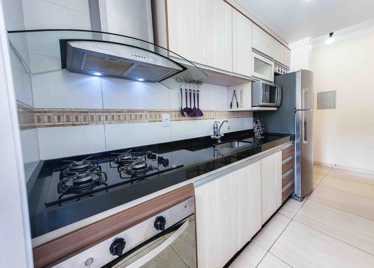Grande Apt No Centro C/ Cozinha Completa Varanda Посус-ди-Калдас Экстерьер фото