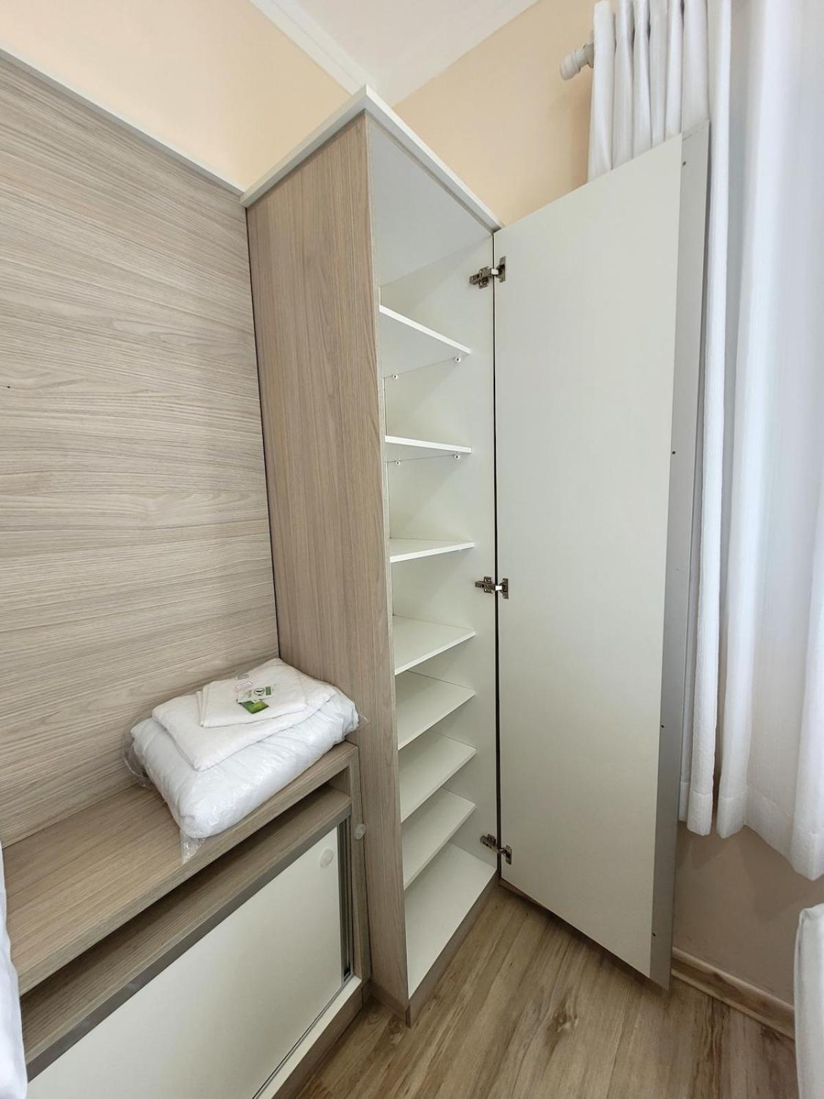 Grande Apt No Centro C/ Cozinha Completa Varanda Посус-ди-Калдас Экстерьер фото